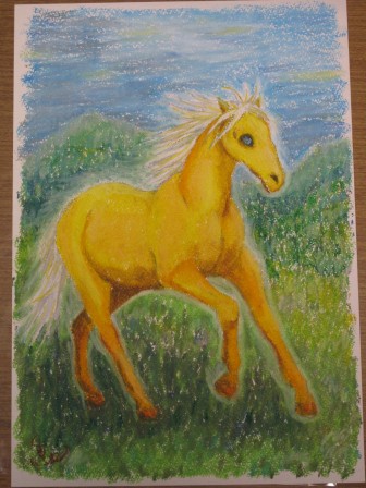 草原に茶色の馬
